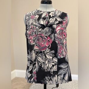Trina Turk Sleeveless Floral Blouse – Side Zip – Size 4 (Est.)